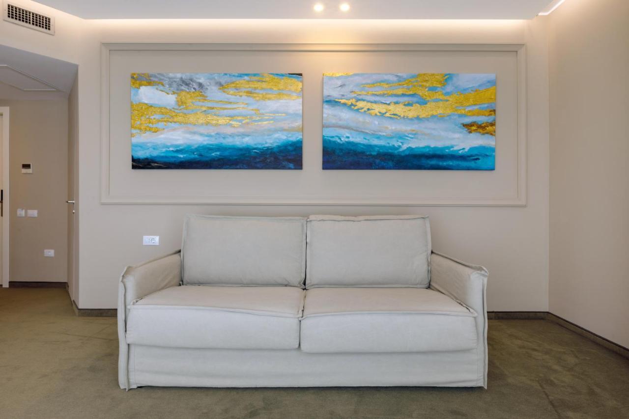 Onal Boutique Hotelier Mamaia Dış mekan fotoğraf