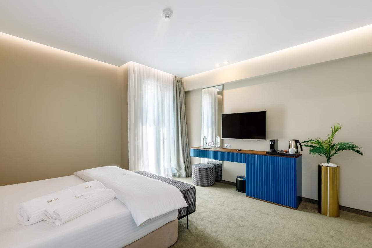 Onal Boutique Hotelier Mamaia Dış mekan fotoğraf